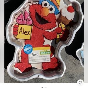 Wilton Retired Cake Pan Sesame Street Elmo